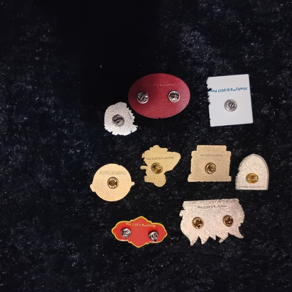 Colorful Cartoon Character Pin Set - Picture 7 of 12